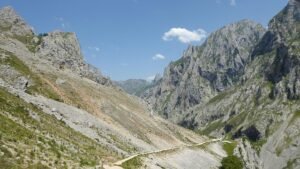 RUTA DEL CARES