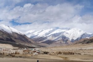 himalayas 6529961 1280