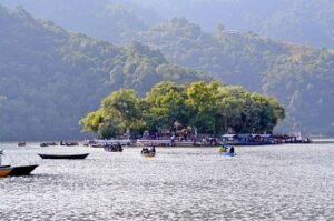 lake 5903329 1280